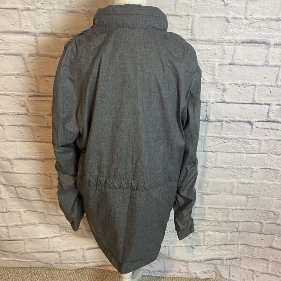 Fabletics Women’s Casual Athleisure Hooded Windbreaker Size XXL - Picture 9 of 9